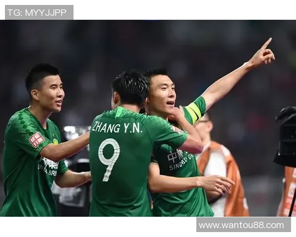 国安与上港历史交锋回顾及战绩分析全面解读